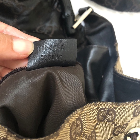 ❌SOLD❌ Gucci Bamboo Handle Tie Shoulder Bag - Picture 5 of 8